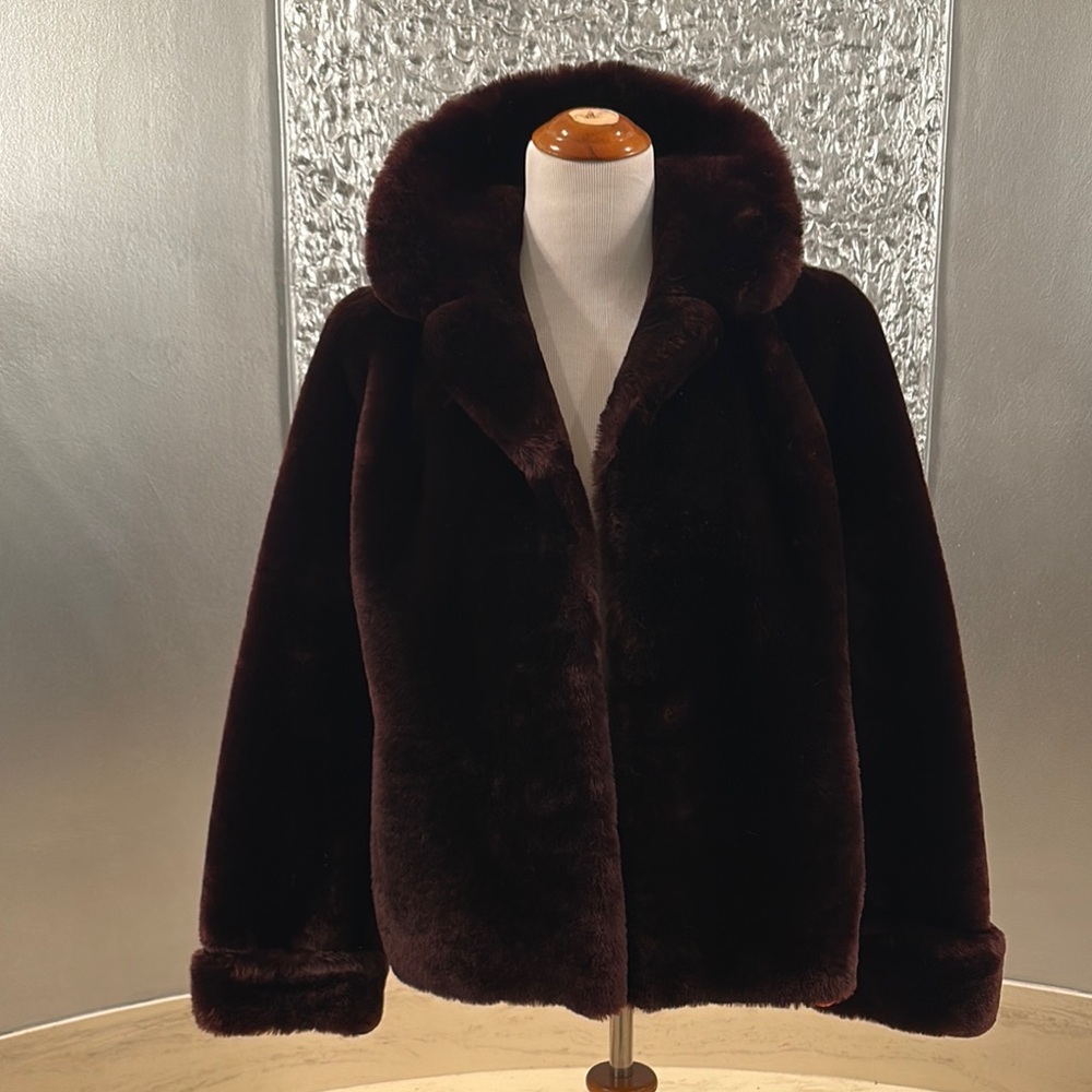 Luxurious Sheepskin Jacket - Deep Brown, M/L
Made in USA